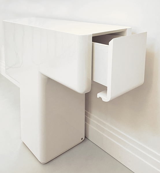 Commode design conçue par l’architecte Emmanuelle Neciolli